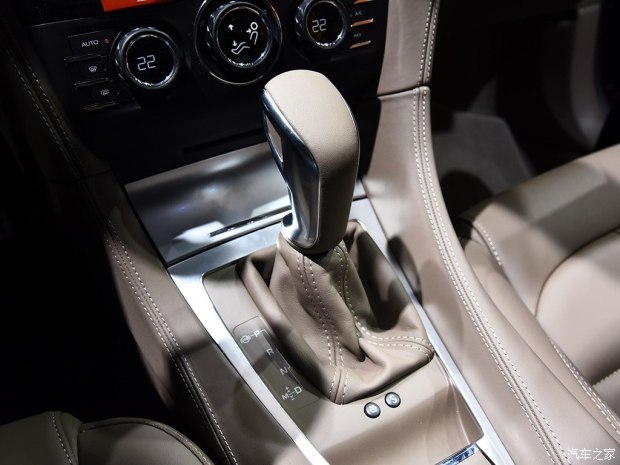 长安标致雪铁龙 DS 5LS 2016款 1.8T 尊享版THP200