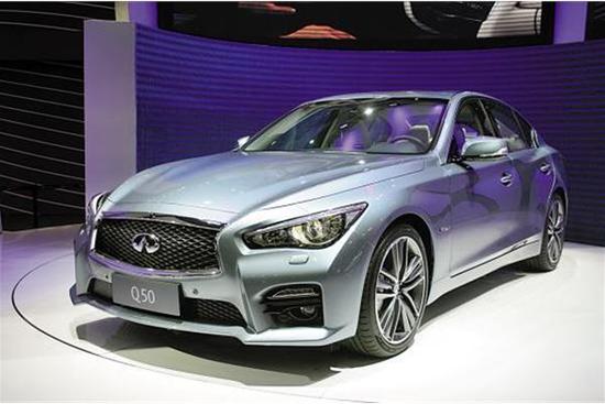 英菲尼迪Q50