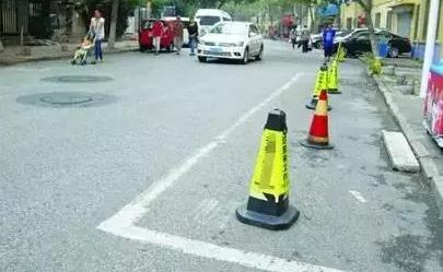 明明停在车位里，为什么还会被贴条罚款？